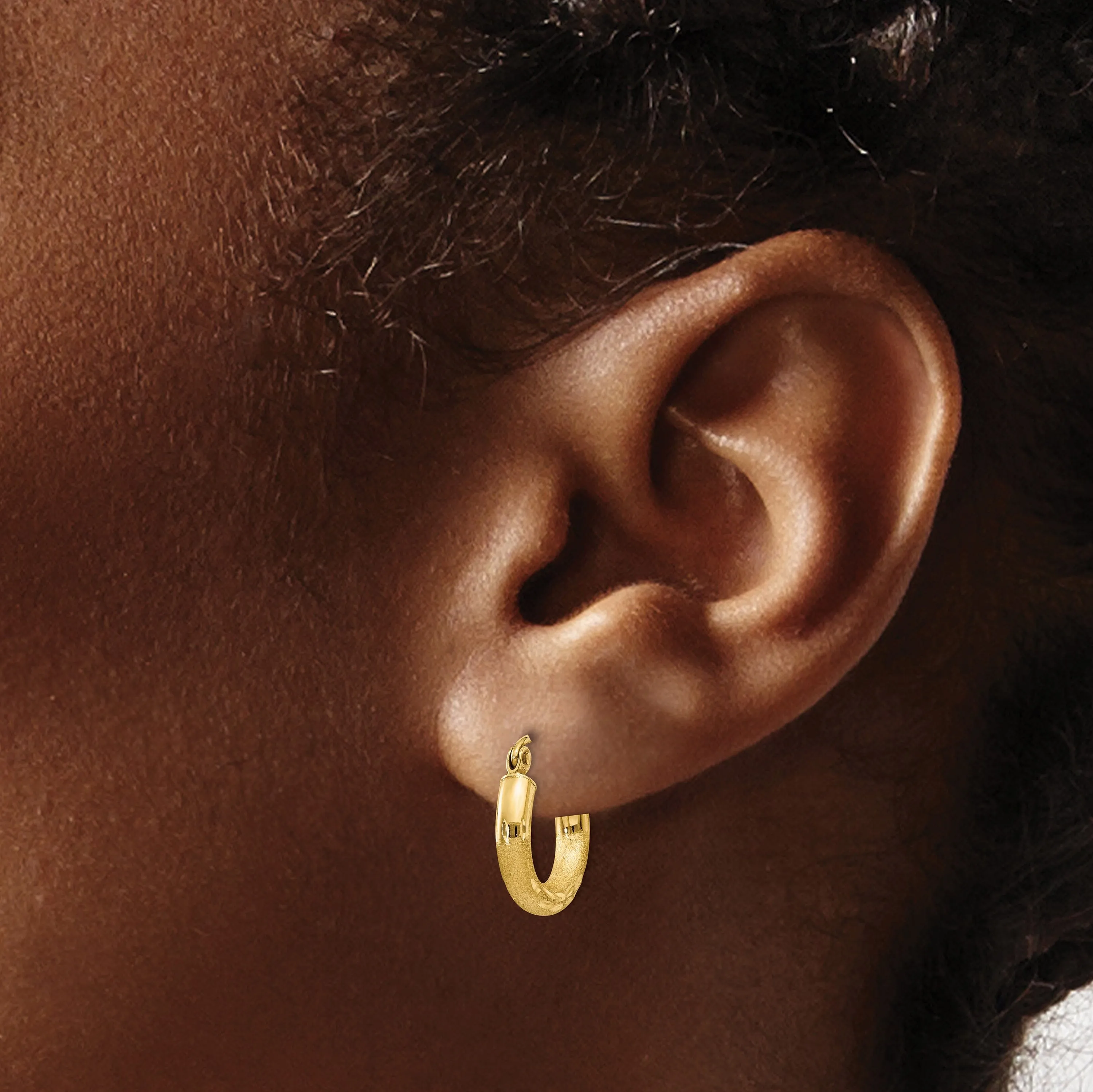 14k Yellow Gold Satin D.C 3MM Round Tube Earrings