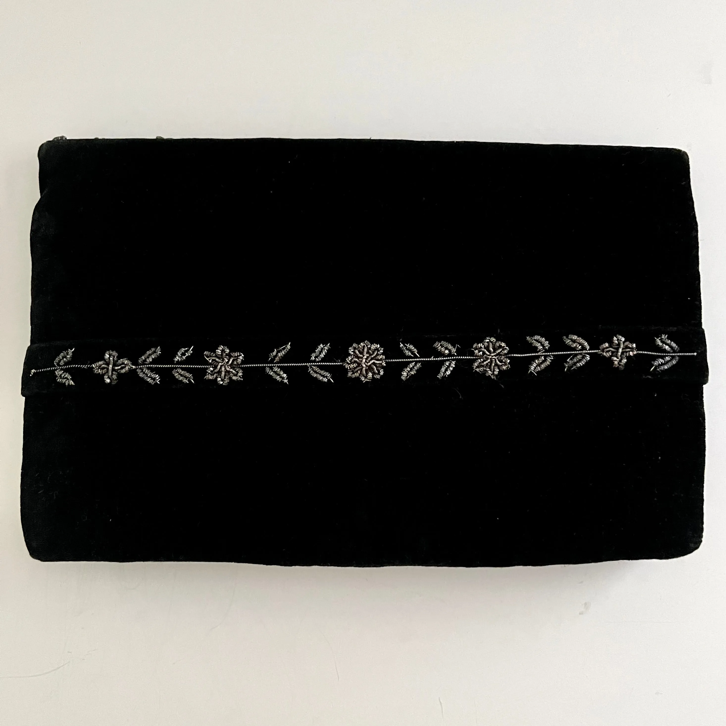 1950s Jagat Black Velvet Gold & Silver Embroidered Clutch