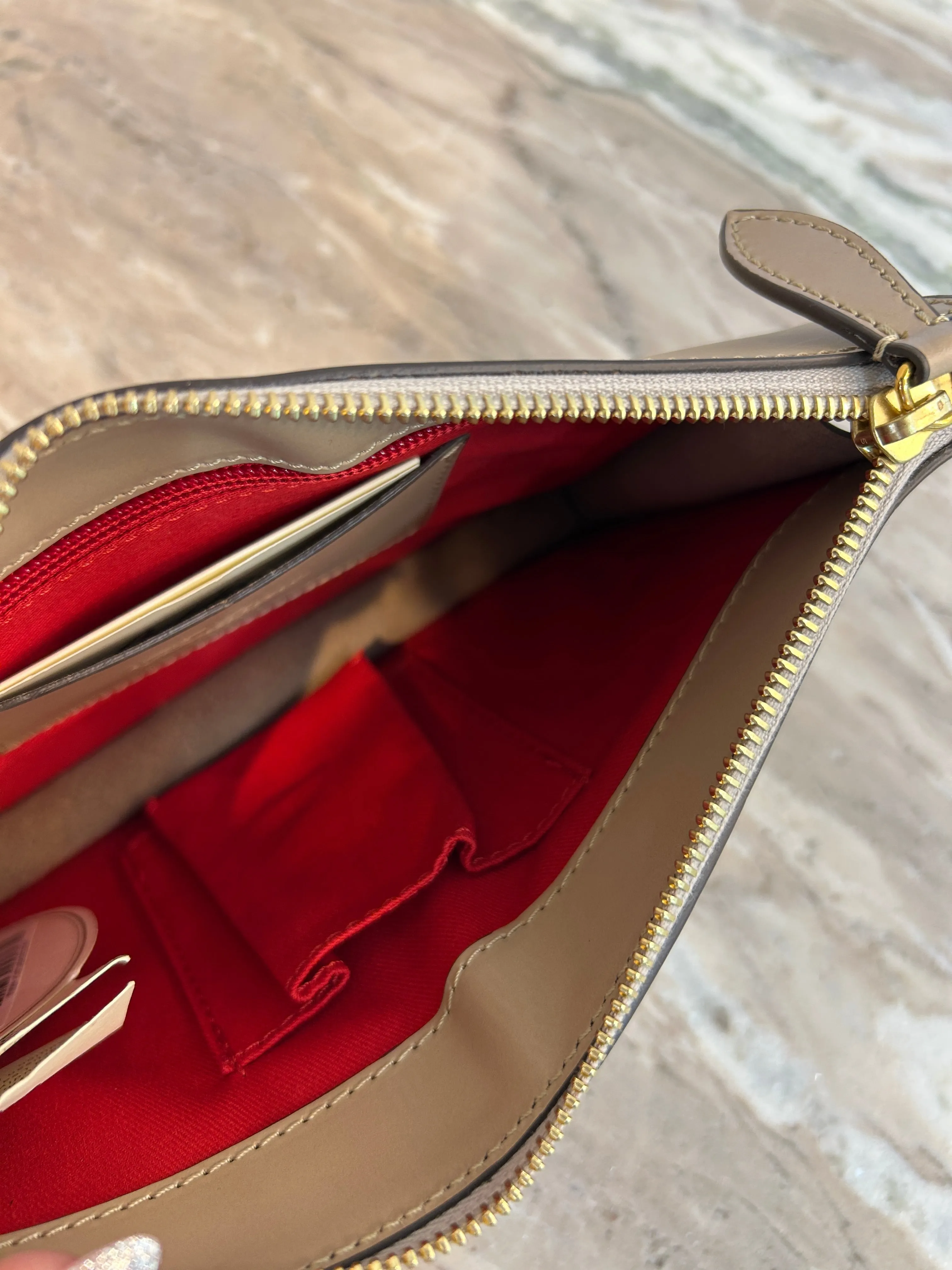 ADELE LEATHER CLUTCH - ARGILLA