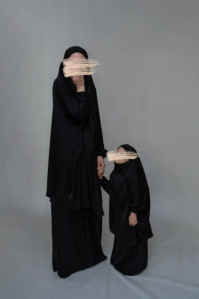 Adult Black prayer gown from "Mommy and Me Prayer Khimar collection