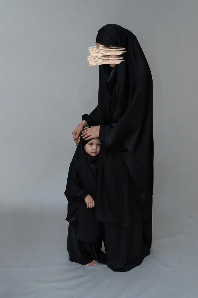 Adult Black prayer gown from "Mommy and Me Prayer Khimar collection