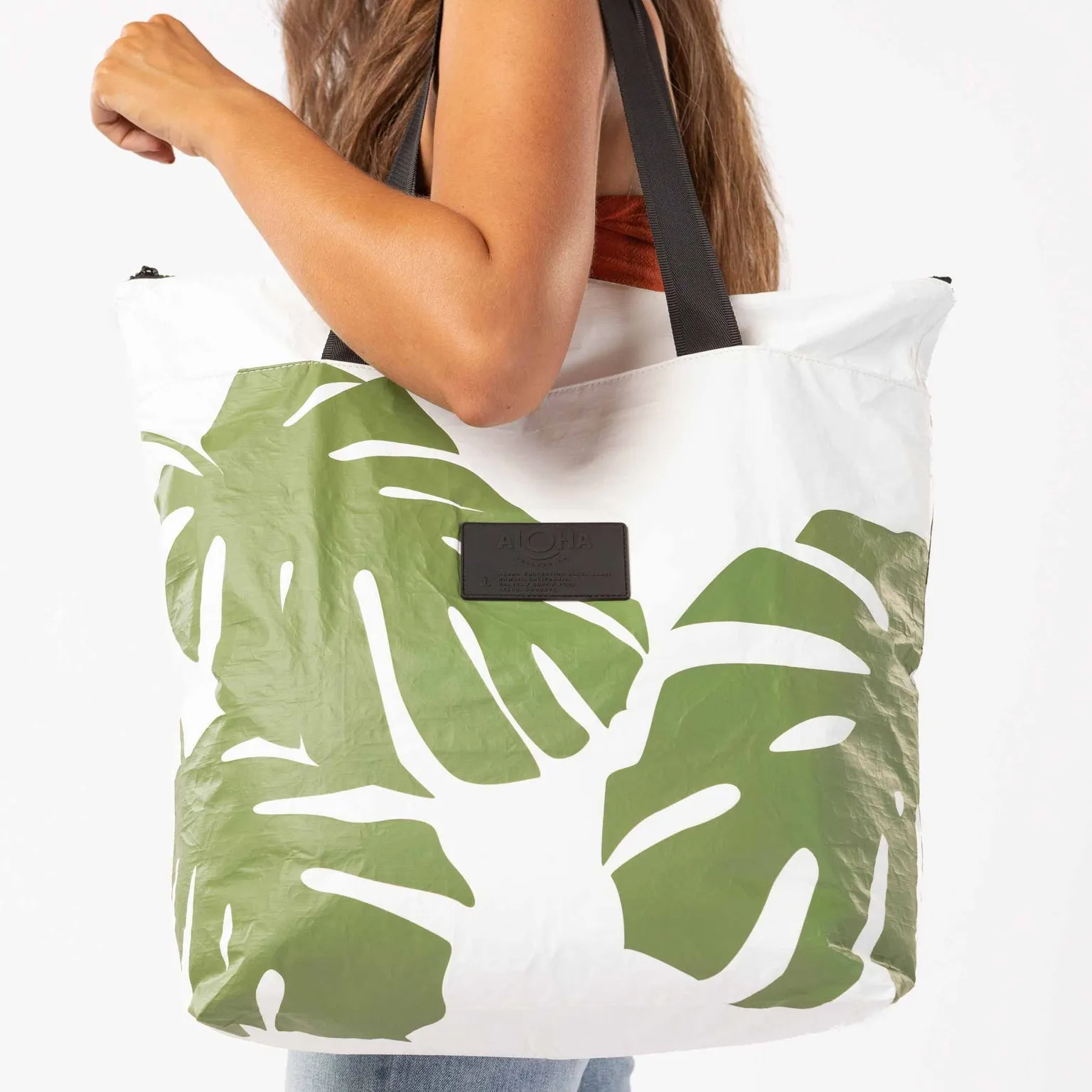 Aloha Monstera Day Tripper