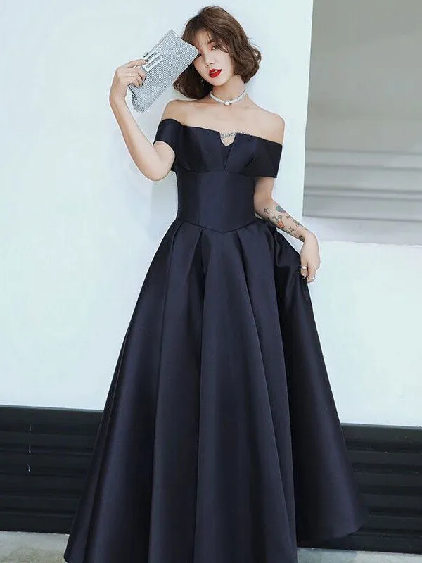 Amazing Evening Dress A-Line Bateau Neck Matte Satin Floor-Length Pleated Formal Party Dresses