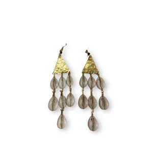 Around the Way Cowrie Girl