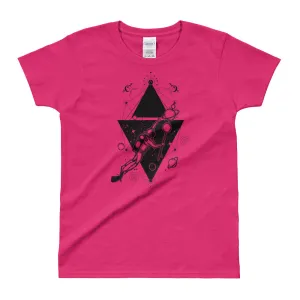 Astronaut Diver Floats Space Tattoo Art T Shirt for Women Pink