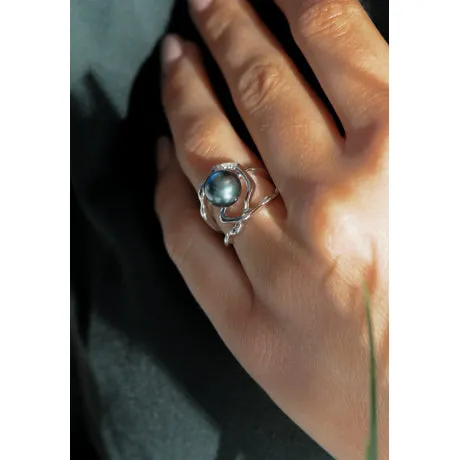Bague IZA-B - Corail, Argent, Perles de Tahiti et Diamants  (FEZ19R001HP)