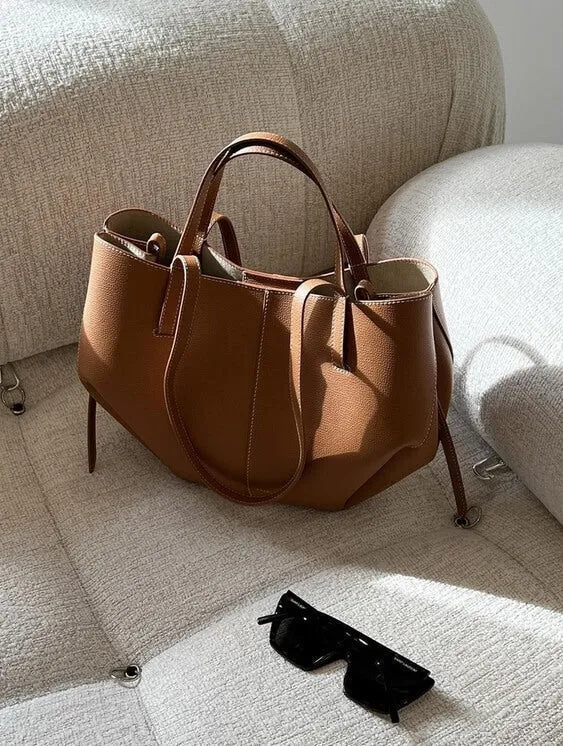 B&S | Spacious & Durable Vintage Tote Bag for Women – Versatile Shoulder Bag for Everyday Use