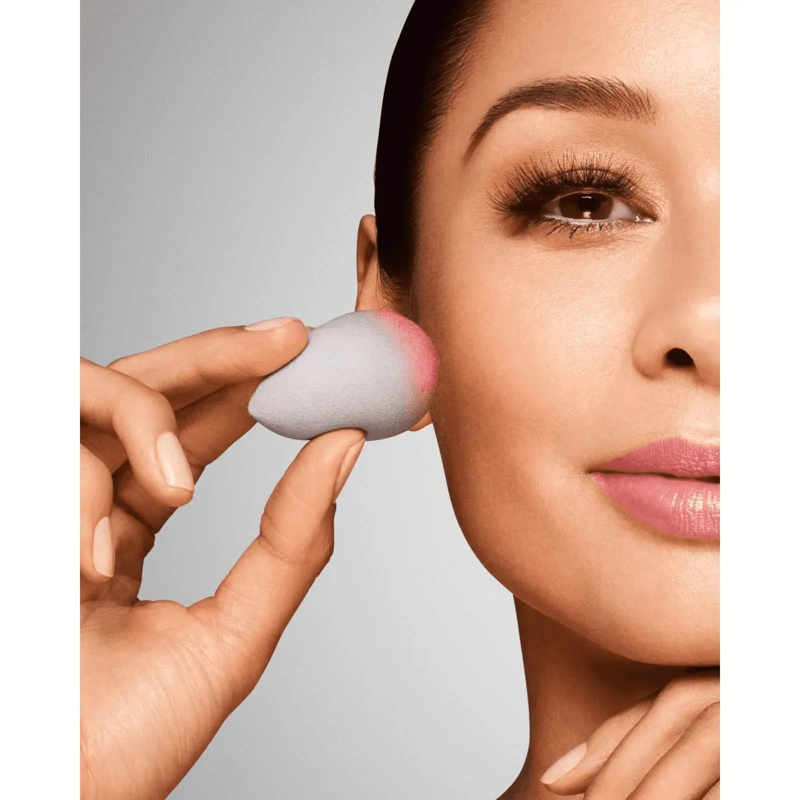 Beauty Blender beauty blusher grey