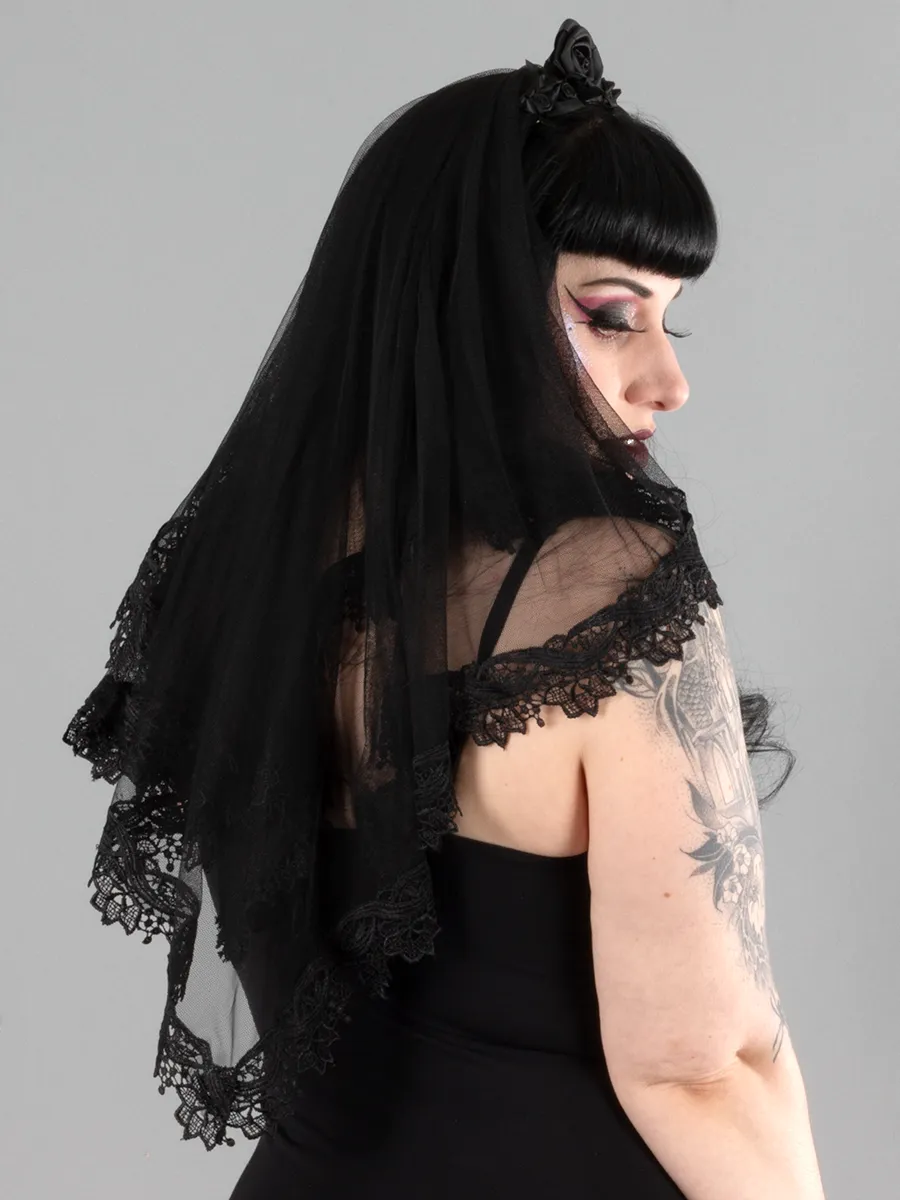 Black Mesh Veil with Lace Trim