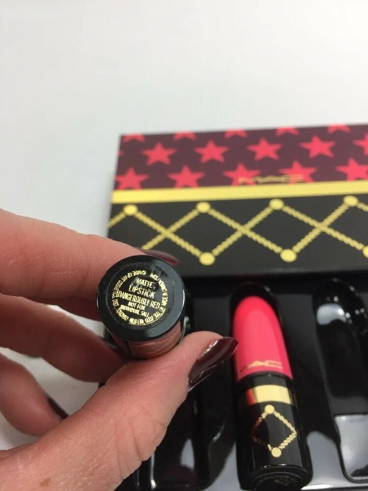 BNIB MAC Nutcracker Sweet Pink Lipstick Kit Set Mini Holiday Collection 2016