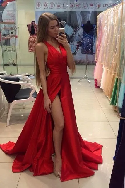 Chic Side Slit Prom Dresses V-neck Stretch Satin Evening Gowns