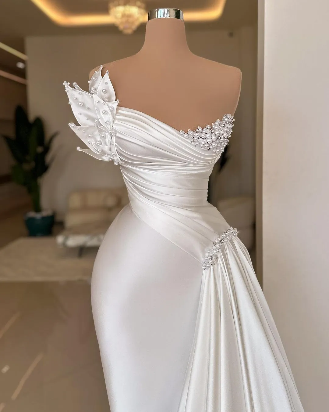 Classic Long Ivory Mermaid Sleeveless Satin Prom Dress With Pearls