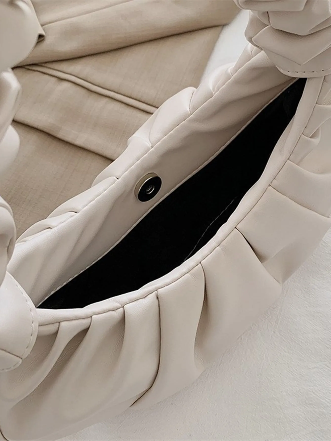 Cloud Pleated Solid Color One-Shoulder Bag