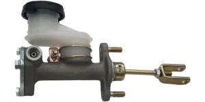 Clutch Master Cylinder Isuzu Kb320 98-