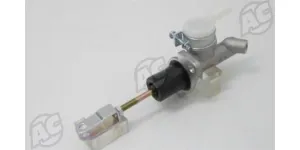 Clutch Master Cylinder Nissan Sentra (NIS328)