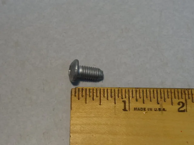 CLUTCH MOUNT SCREW (#98350312)