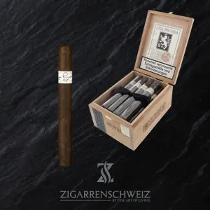 Drew Estate Liga Privada No. 9 Corona Doble