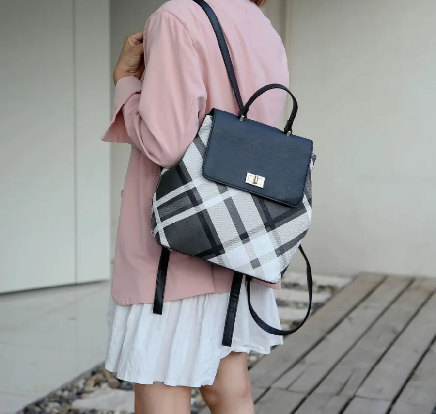 Emma Classic Backpack