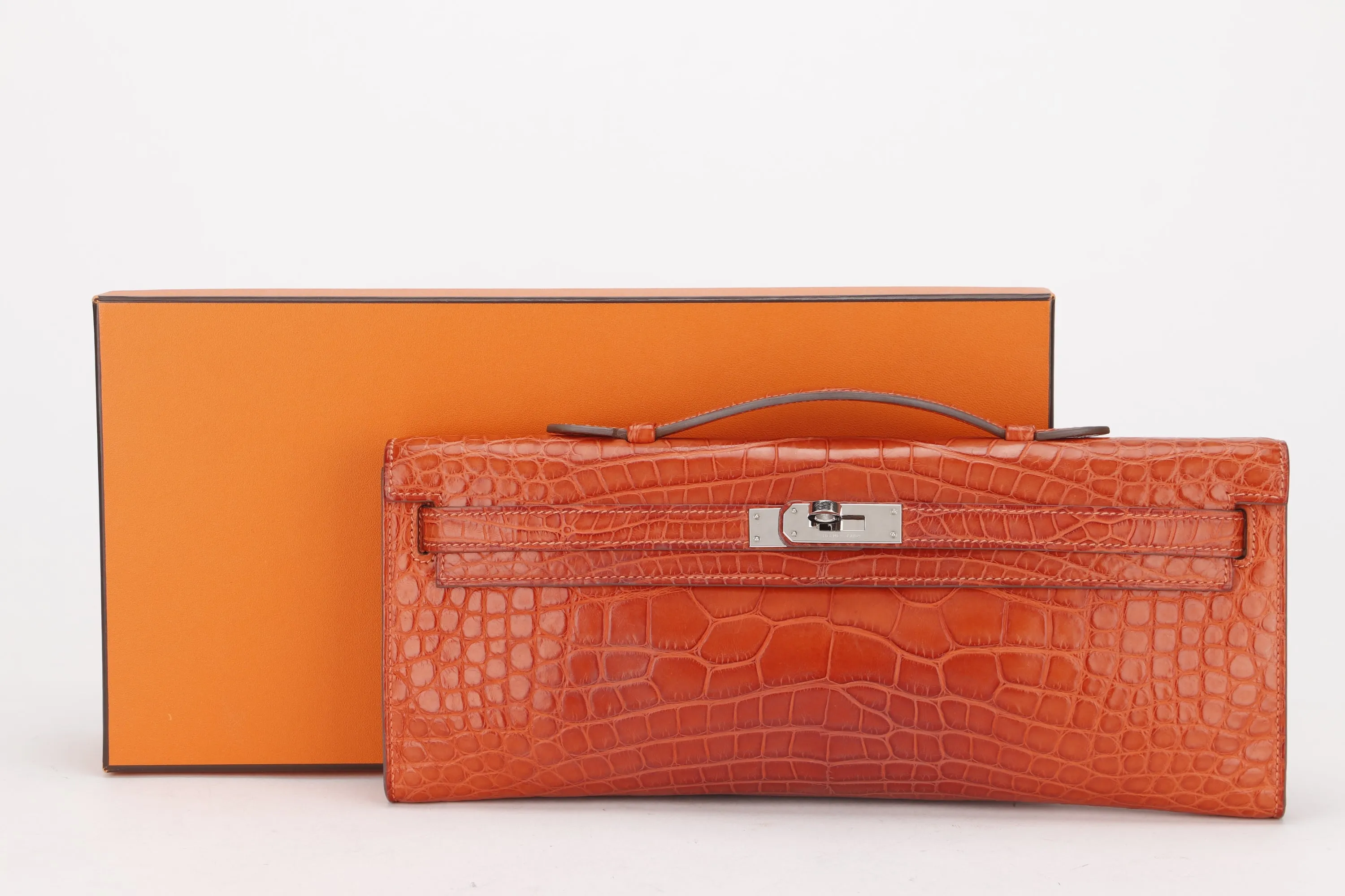 (EXOTIC) HERMES KELLY CUT [STAMP T (2015)] MATTE ORANGE ALLIGATOR SILVER HARDWARE, WITH BOX, NO DUST COVER