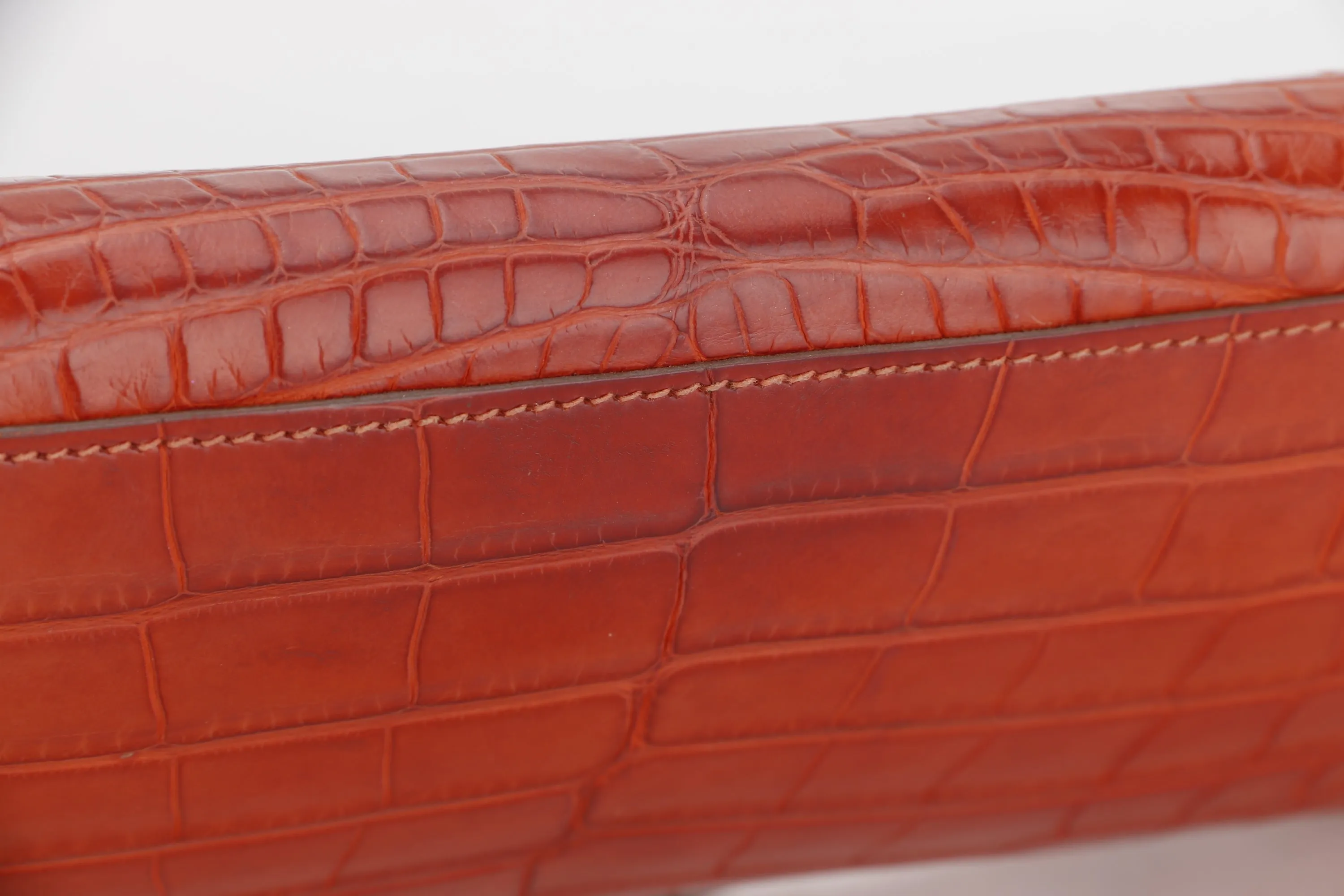 (EXOTIC) HERMES KELLY CUT [STAMP T (2015)] MATTE ORANGE ALLIGATOR SILVER HARDWARE, WITH BOX, NO DUST COVER