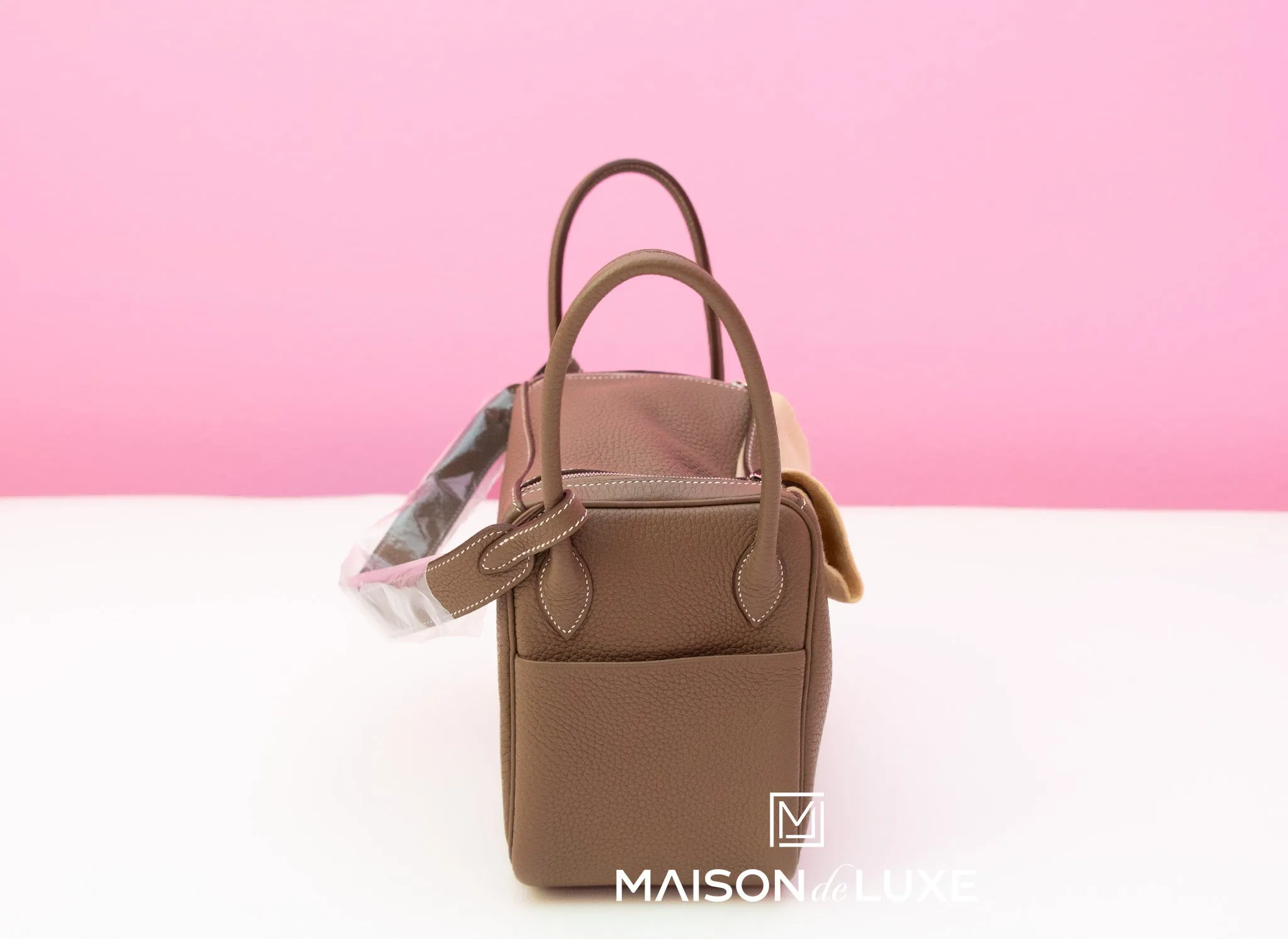 Hermes Etoupe Clemence Lindy 26 Handbag