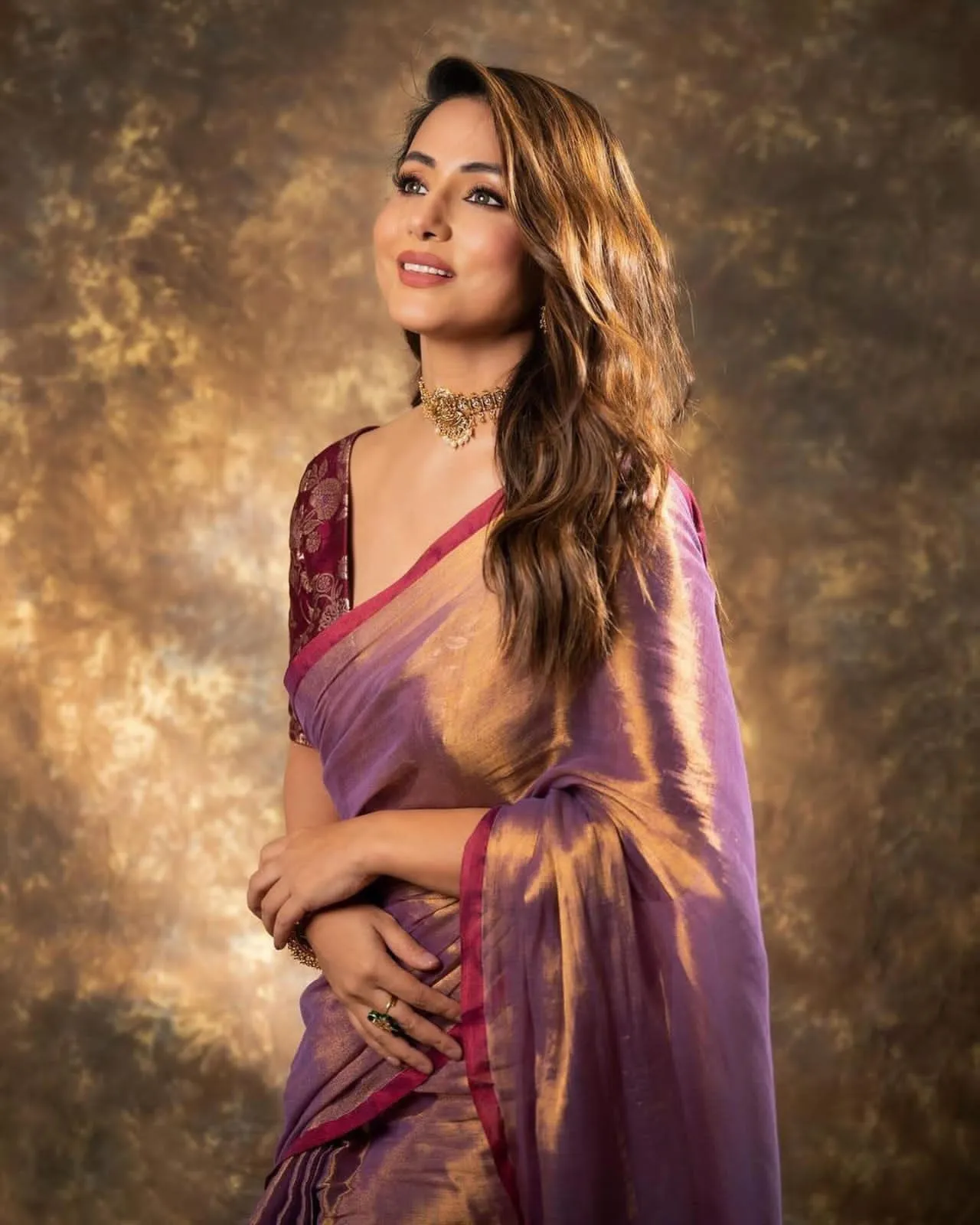 Hina Khan Purple Tissue Silk Saree With Blouse