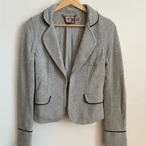 Juicy Couture Gray Blazer