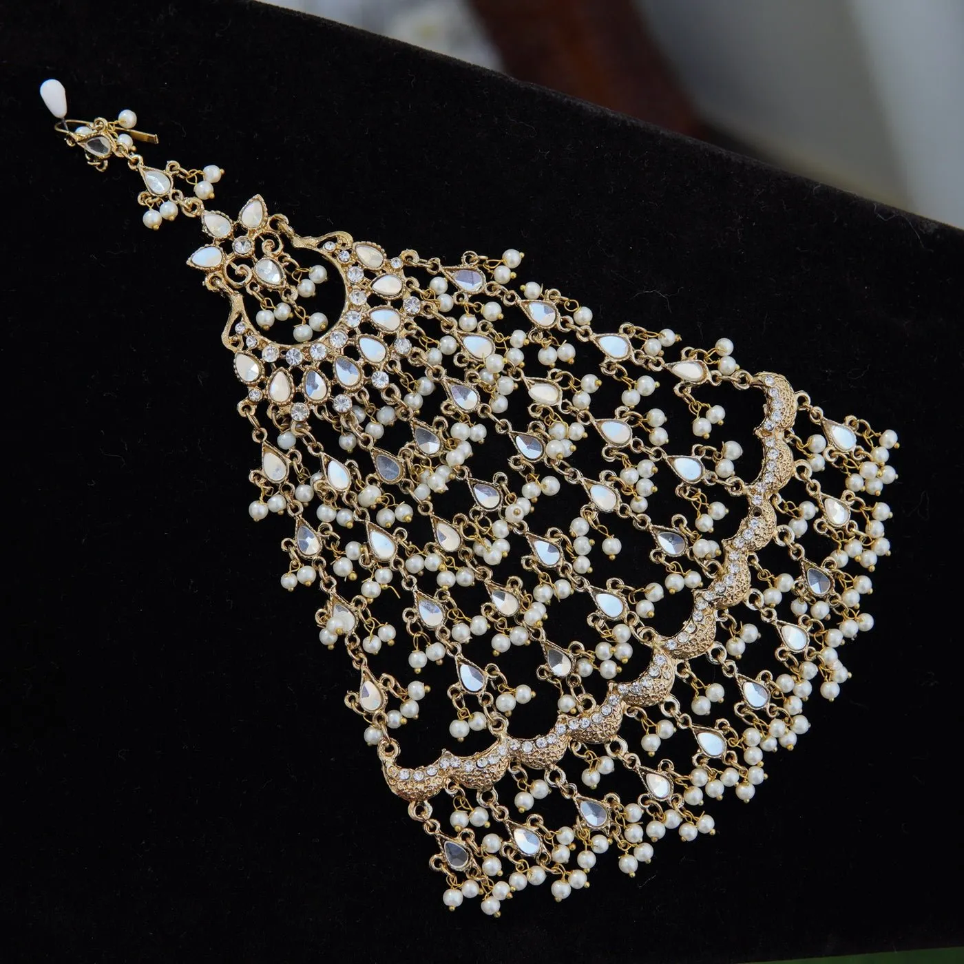 Kundan Stylish Peacock Jhumaar