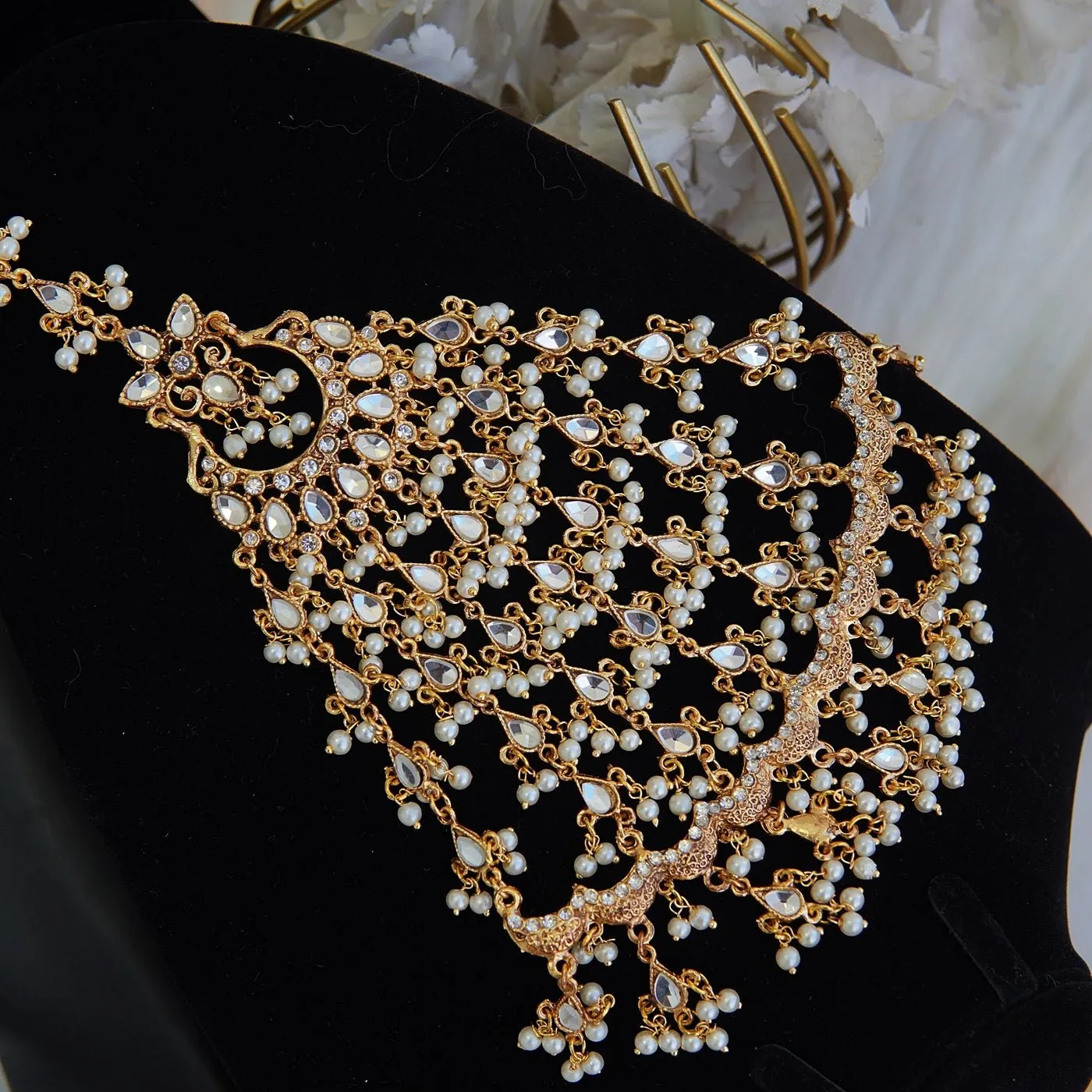 Kundan Stylish Peacock Jhumaar