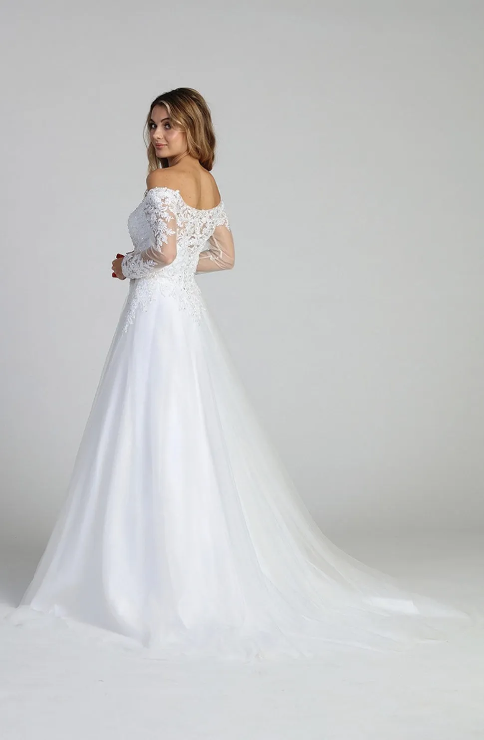 Let’s Evening Gowns 7665L