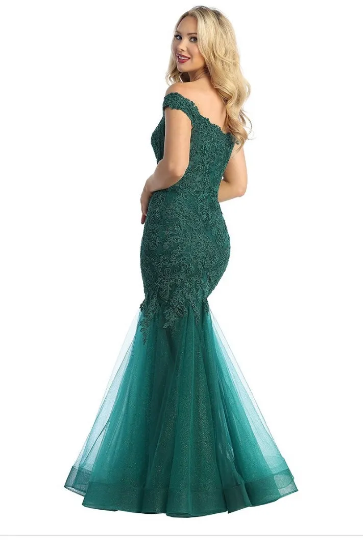 Let’s Evening Gowns 7758L
