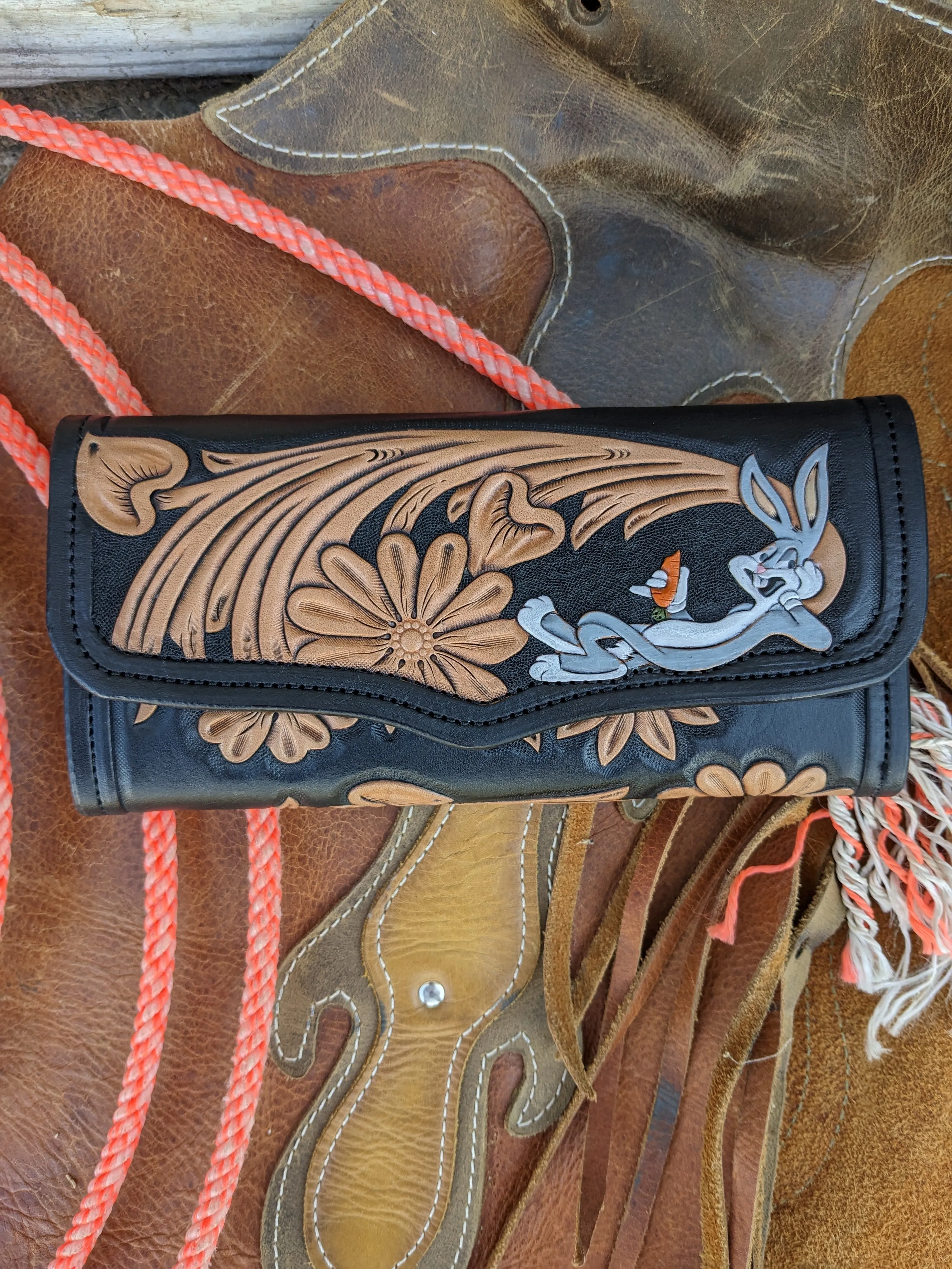 Looney Tunes Clutch