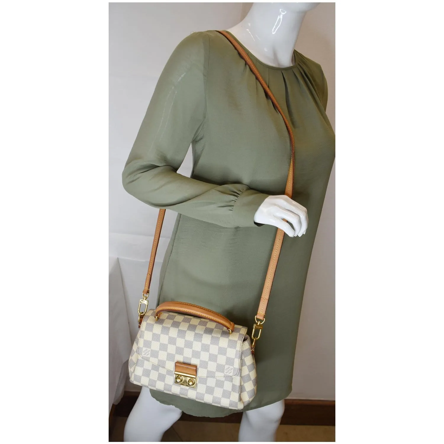 LOUIS VUITTON Croisette Damier Azur Shoulder Crossbody Bag White