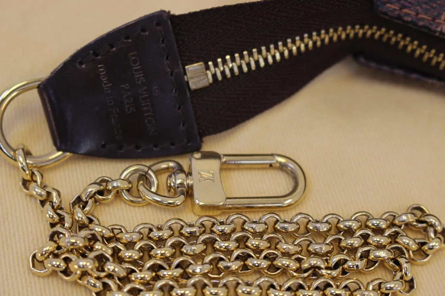 LOUIS VUITTON Damier Ebene Eva Accessories Pouch Crossbody
