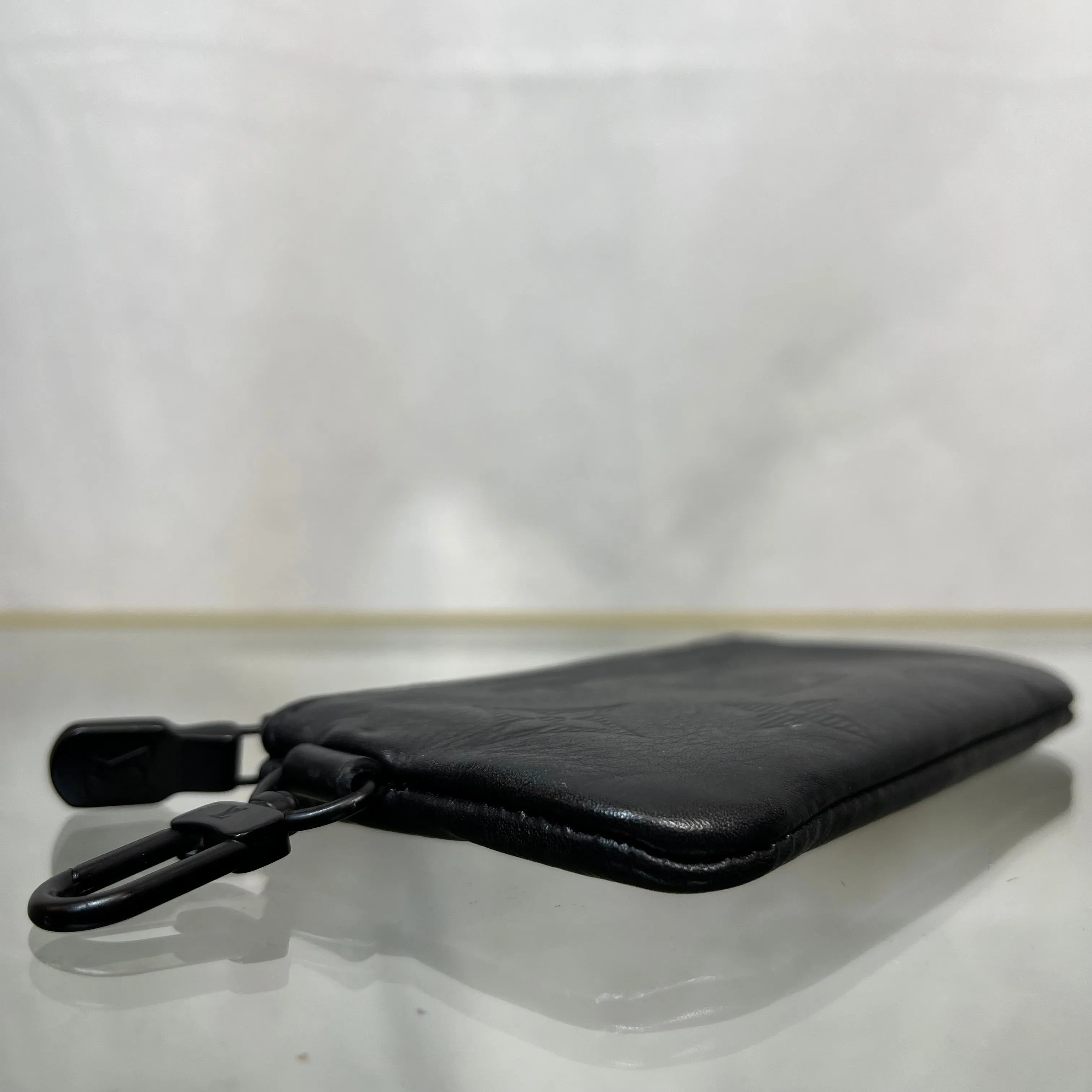 LOUIS VUITTON Duo Messenger Empreinte Key Pouch