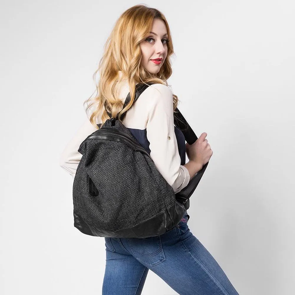 <bold>Hobo / Shoulder Bag  <br>Vegan-Leather
