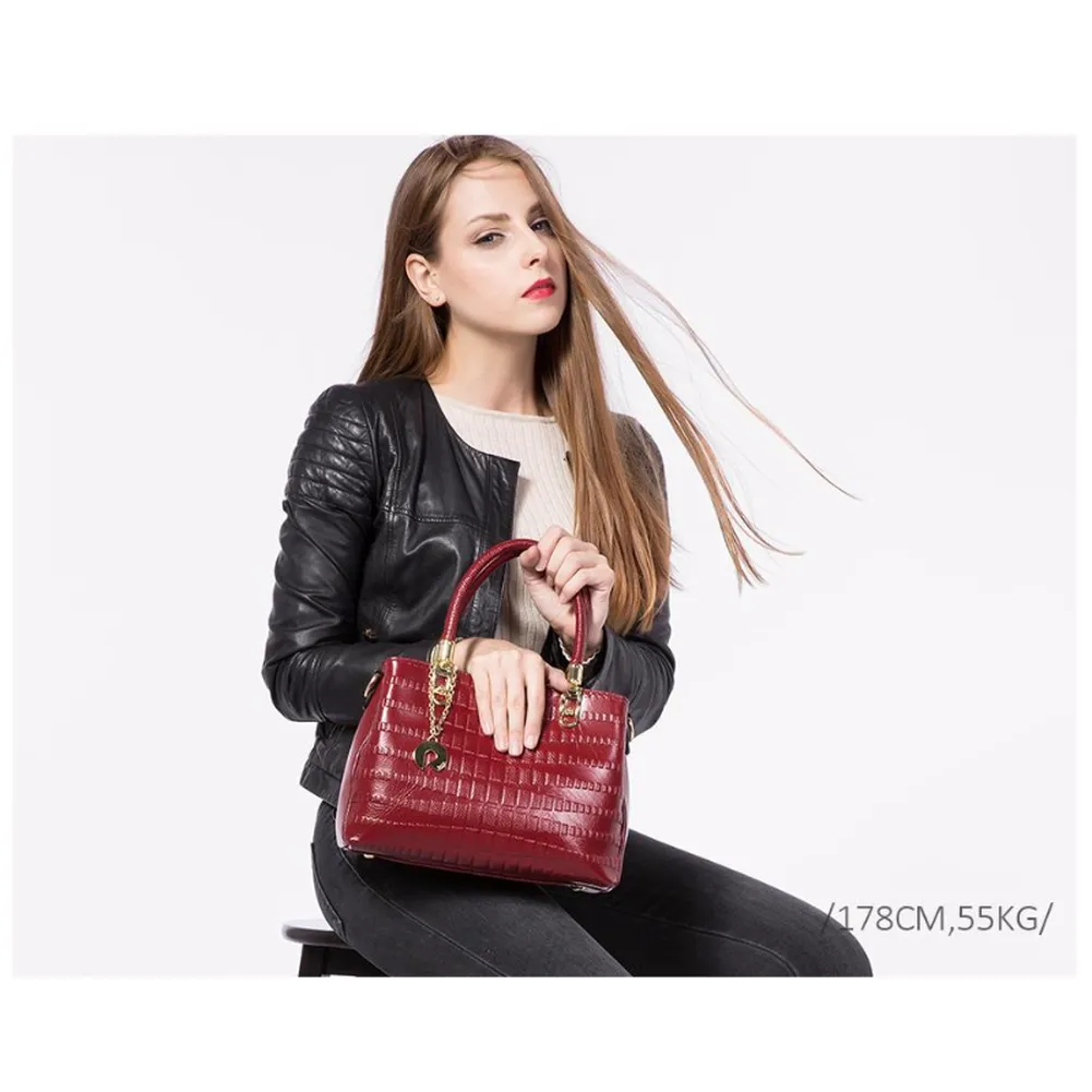 <bold>Top-Handle / Crossbody Bag <br>Genuine-Leather