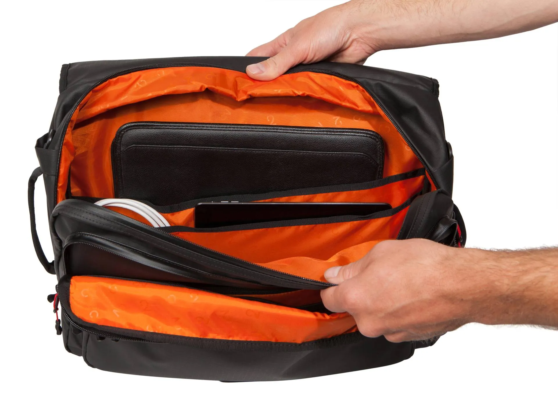 Magnate Pannier Messenger Backpack REVISED (24 L)