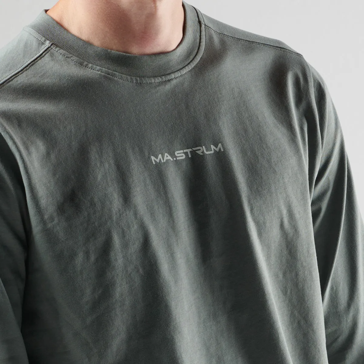 Mastrum - LS Print Tee in Sedona Grey