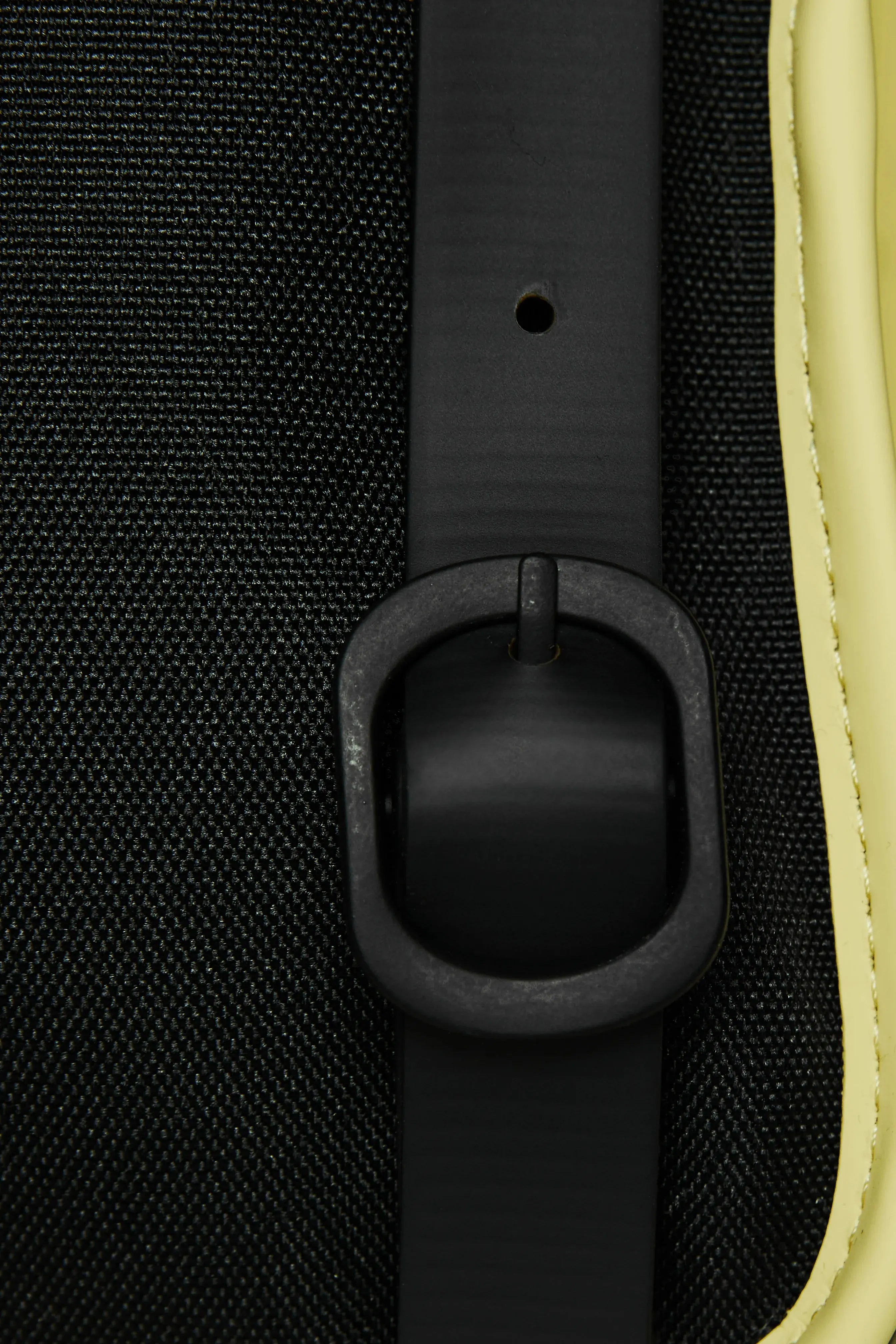 Mochila Rains Backpack Micro Straw