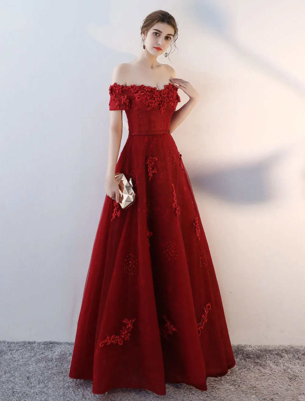 Modern Evening Dresses Long Burgundy Off The Shoulder evening dress Lace Applique Heavy Beading Sash Floor Length Formal Evening Dress