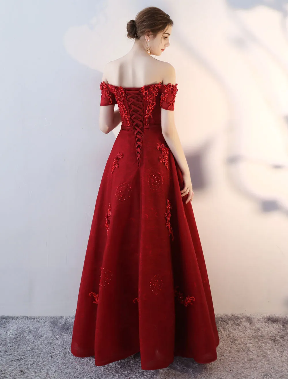 Modern Evening Dresses Long Burgundy Off The Shoulder evening dress Lace Applique Heavy Beading Sash Floor Length Formal Evening Dress