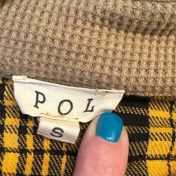 NEW POL Black Yellow and Tan Oversized Plaid Button-Up Shirt Size Small