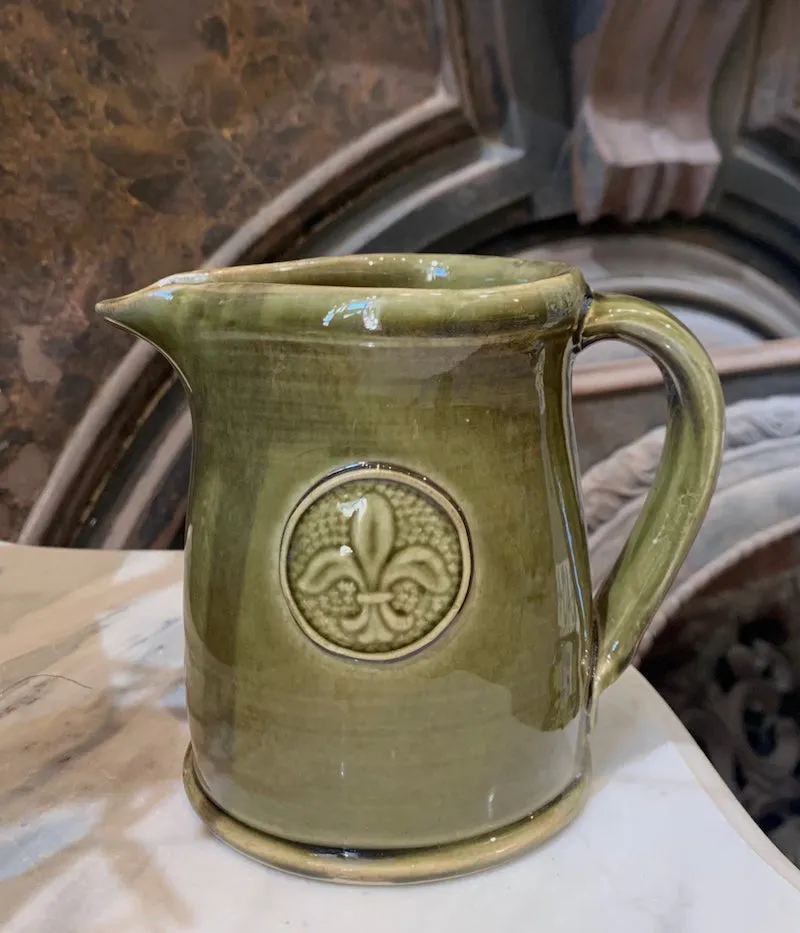 PITCHERS - Small