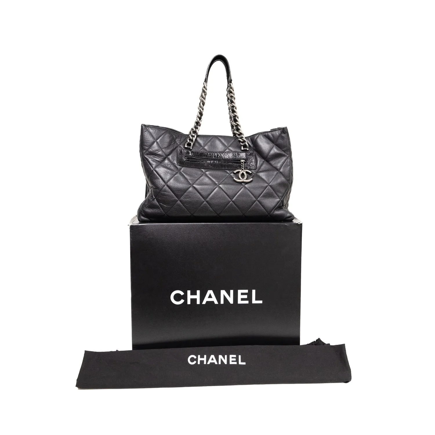 Pre-Owned Chanel Coco Casual Grand Shopping Tote