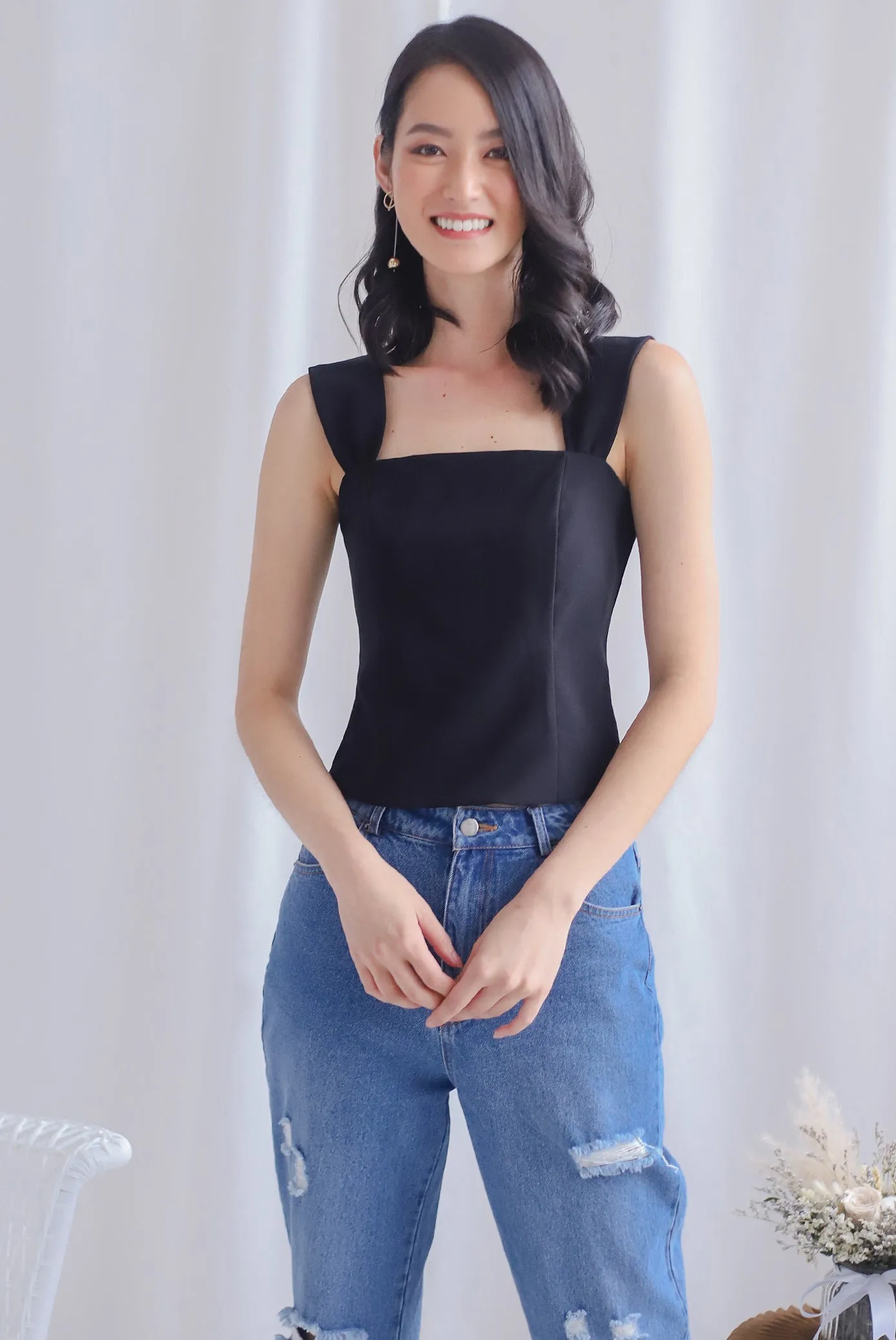 *Premium* Moriah Ruched Strap Top In Black