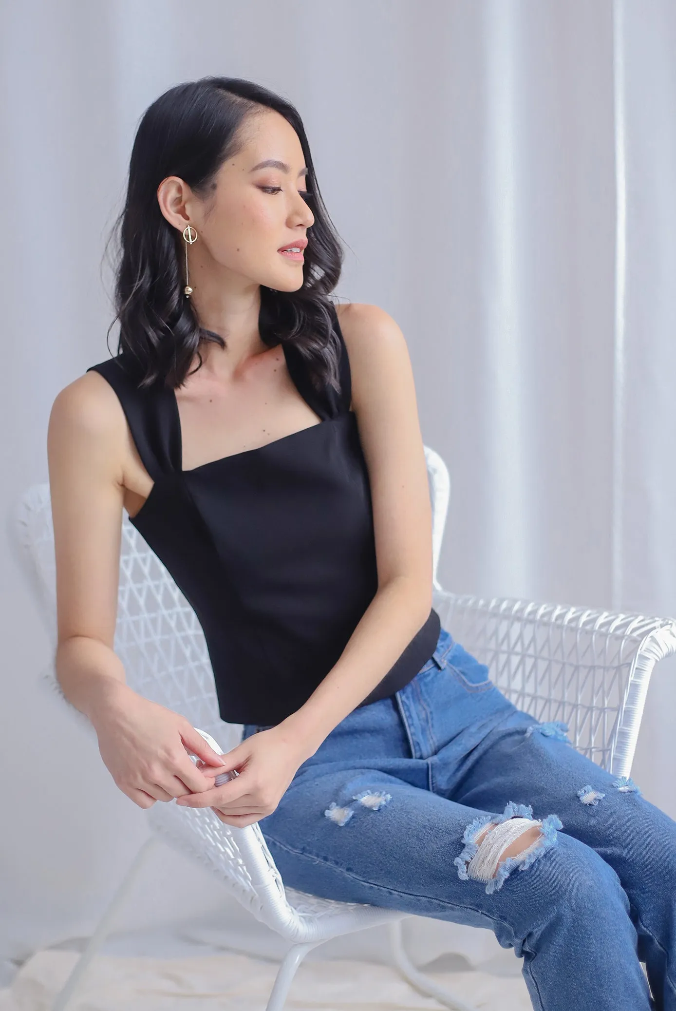 *Premium* Moriah Ruched Strap Top In Black
