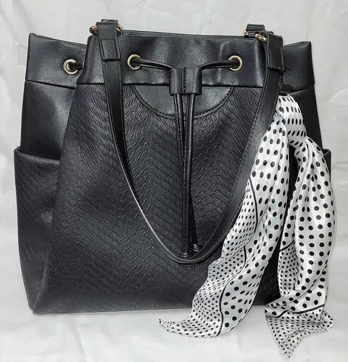 Pull String Handbag DS1935