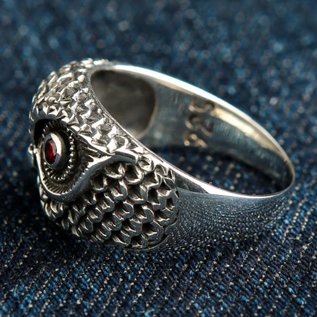 Red Garnet Eyes Owl Sterling Silver Band Ring