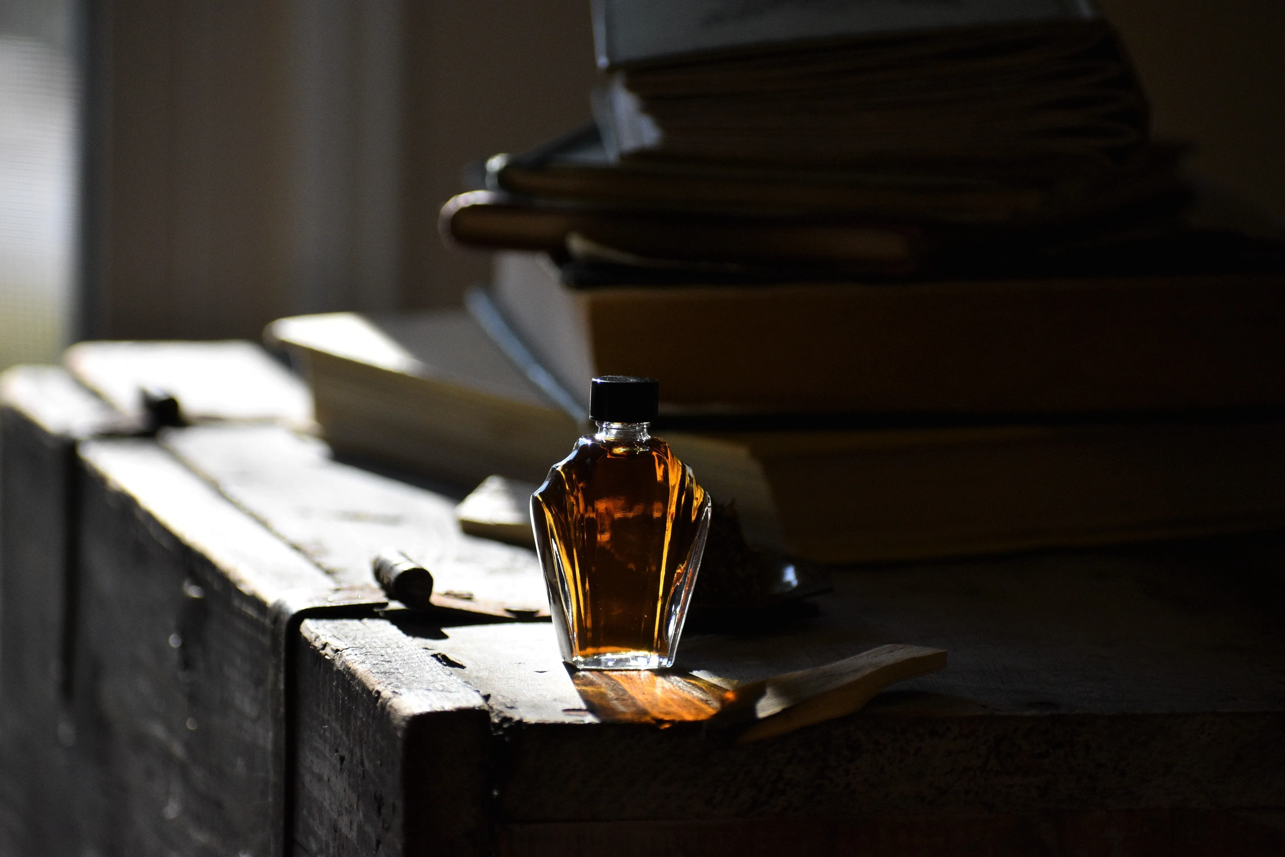 SMOKE { ancestral kyphi } - folk tale week perfume - palo santo incense - Limited project